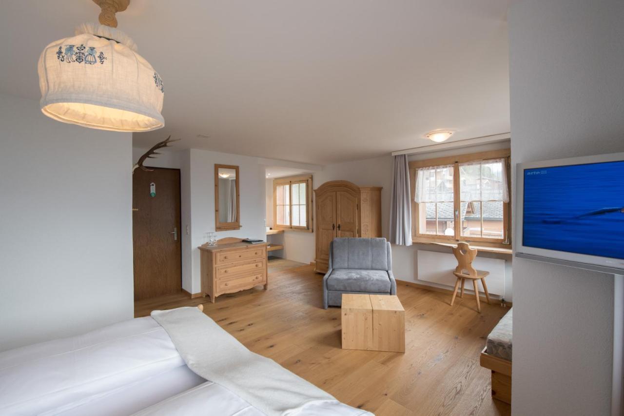 Hotel Garni Postigliun Andiast Andest Kamer foto