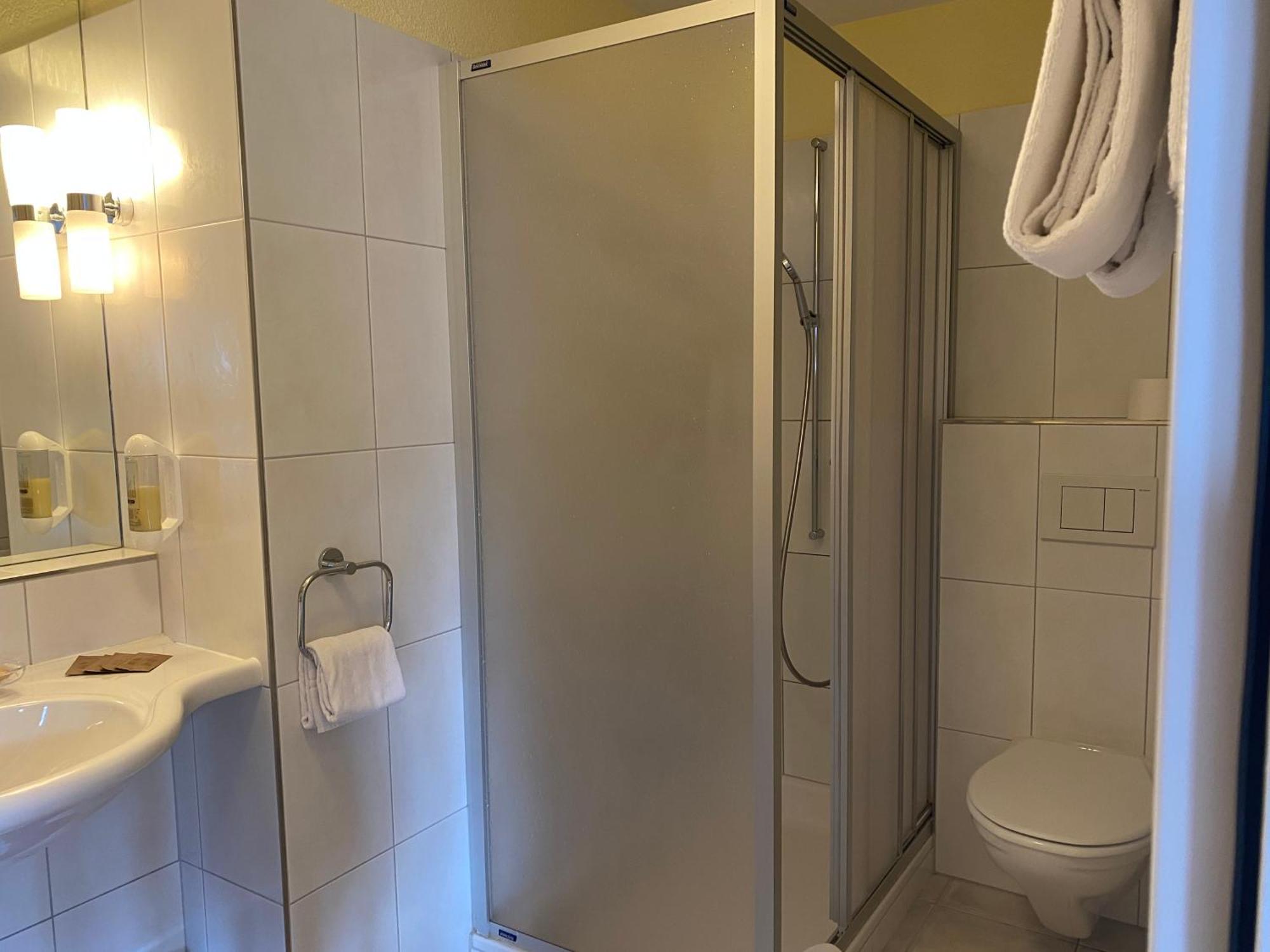 Hotel Garni Postigliun Andiast Andest Buitenkant foto